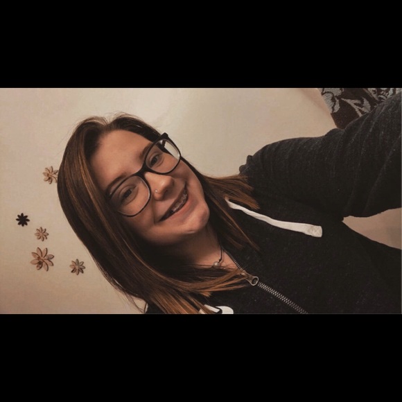 Meet your Posher, Jasmond - Picture 3 of 4